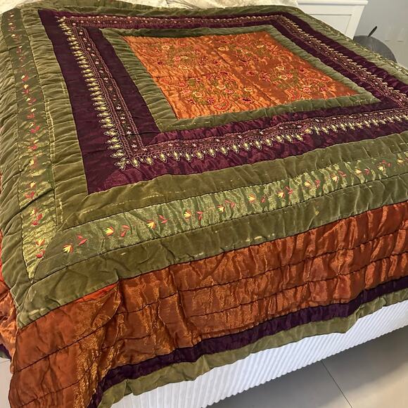 Vintage Queen Comforter Mixed Media Purple Green Gothic Whimsigoth 90s - Picture 1 of 8